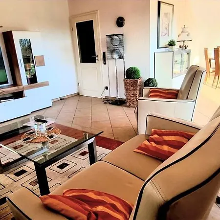 Apartament Lueneburg-melbeck, 105 Qm Mit Fernsicht, Ruhige Sackgasse, Fussbodenheizung