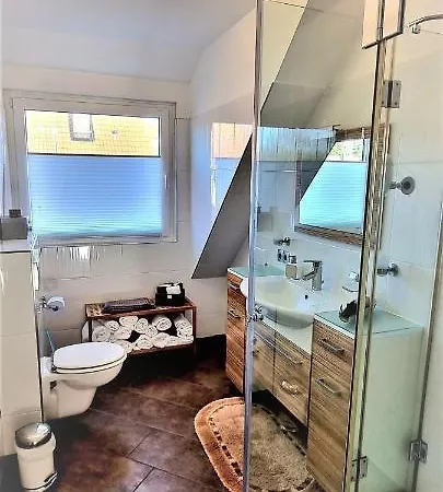 Lueneburg-melbeck, 105 Qm Mit Fernsicht, Ruhige Sackgasse, Fussbodenheizung Apartament *