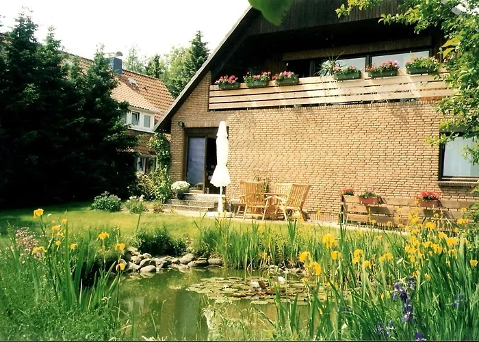 Lueneburg-melbeck, 105 Qm Mit Fernsicht, Ruhige Sackgasse, Fussbodenheizung Appartement *